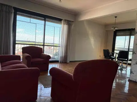 Departamento en Venta en Pompeya, USD 129.500