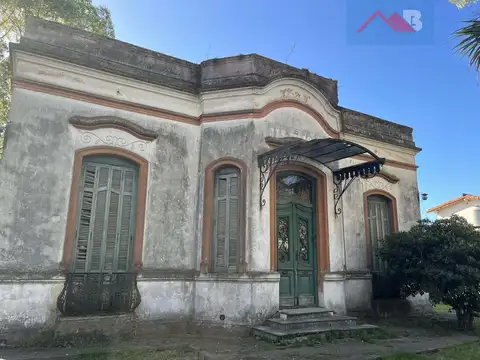 Casa en Venta en Adrogue, USD 450.000
