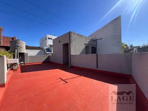 Tamborini 4700, Piso PB