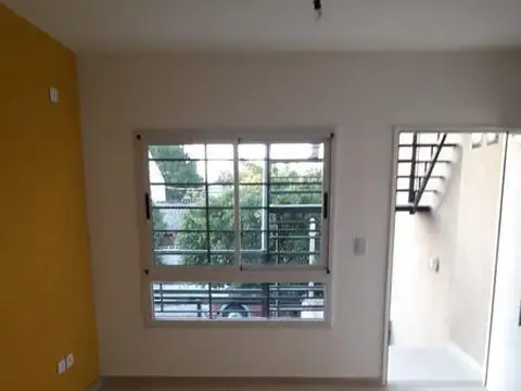 Departamento en Venta en Villa Luzuriaga, USD 55.000