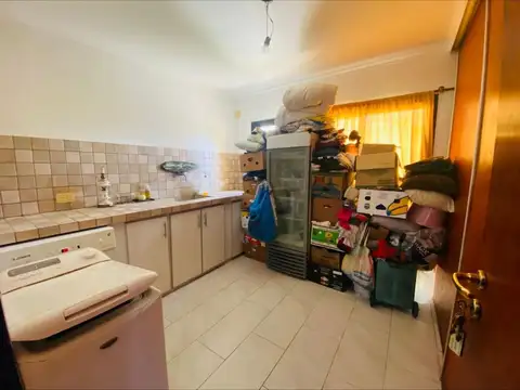 Casa en  La Plata- Los Hornos