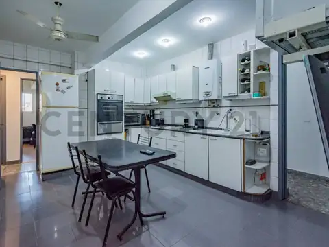 Depto Tipo Casa en Venta de 4 ambientes