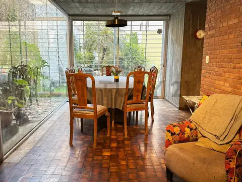 Constitucion 1300, Piso 0