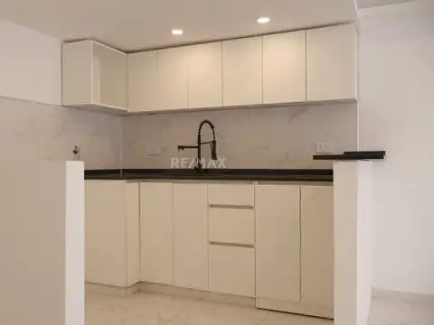 VENTA DPTO 4 AMB EN PALERMO CON PARRILLA Y COCHERA