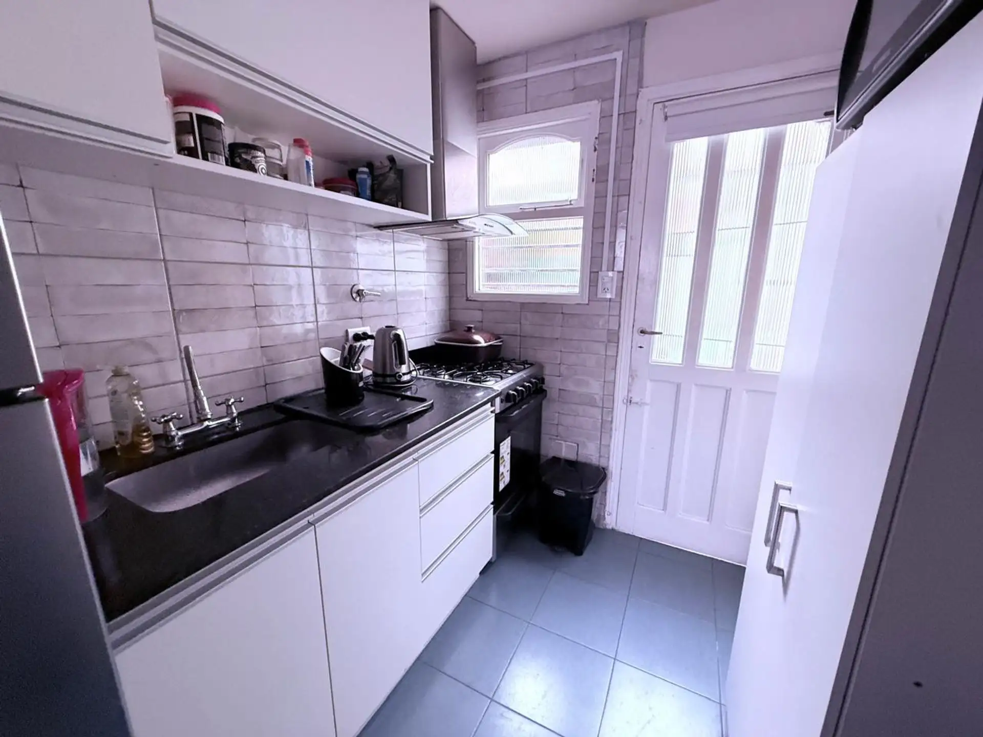 Duplex 2 amb c/patio y balcon a 50mts del mar