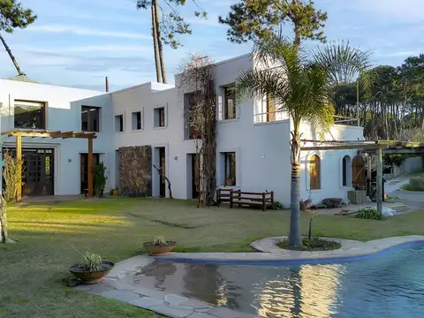 CASA EN ALQUILER DE TEMPORADA LA ARBOLADA