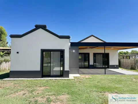 Casa en Venta en Manzanares, USD 198.000