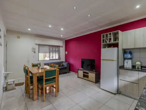 Depto Tipo Casa en Venta de 3 ambientes