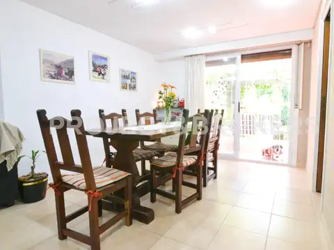 Casa en Venta en Castelar Norte, USD 300.000