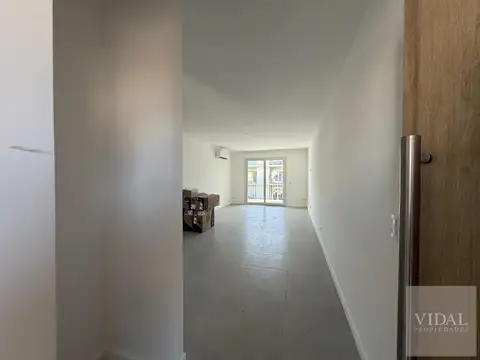 Departamento en Alquiler en La Lonja, USD 900