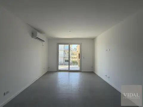 Departamento en Alquiler con 1 cocheras