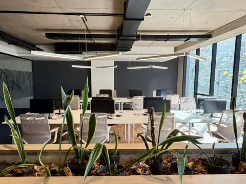 Venta de oficina de 860 m2 con 7 cocheras | Distrito Tecnológico de Parque Patricios
