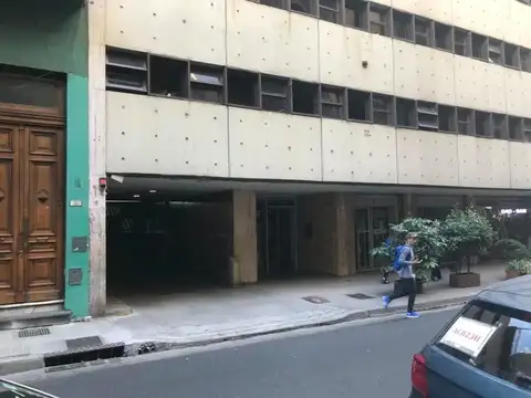 VENTA COCHERA 10m2 SAN NICOLAS CABA