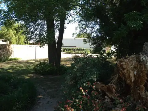 Casa 5 ambientes con 1 baño