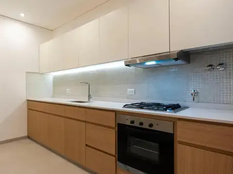 Paroissien e/ Avenida Cabildo y Vuelta de Obligado