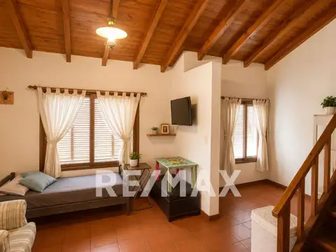 Casa 3 ambientes con 2 baños