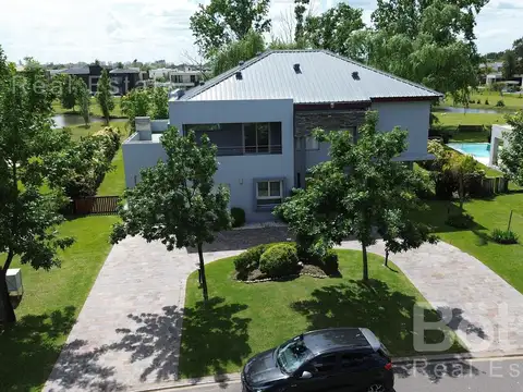 Exclusiva Casa en Terravista con vista a La Laguna