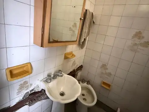 Depto Tipo Casa 7 ambientes con 4 baños