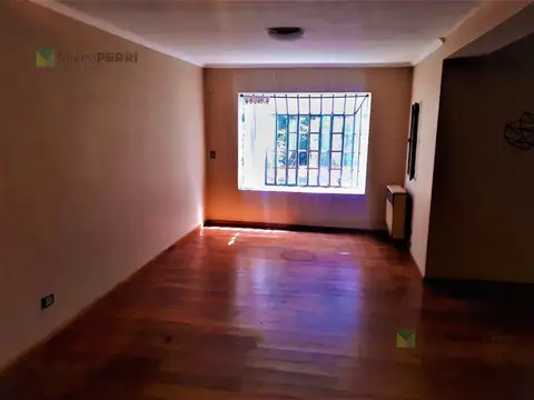 Casa en Venta en Villa Elisa, USD 215.000