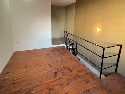 Depto Tipo Casa en Alquiler de 2 ambientes