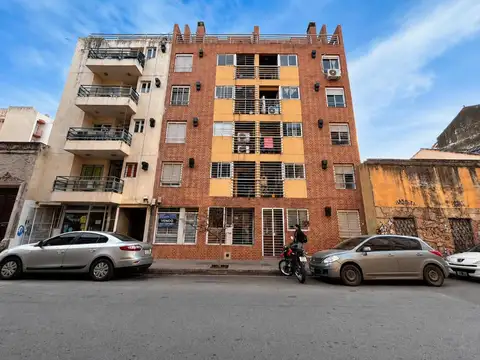 VENTA DPTO B° ALBERDI 1 DORM BALCON FRENTE 57 M2