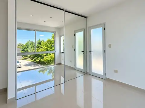 Casa en Alquiler en Countries y Barrios Cerrados en Esteban Echeverria, USD 1.600