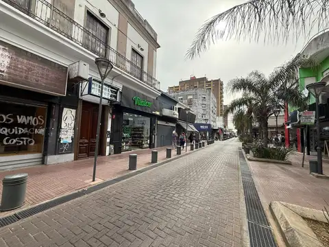 Local en Alquiler en San Fernando Vías  /  Centro, $ 5.100.000