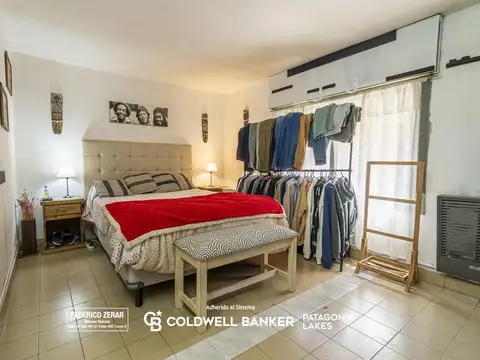Casa en Venta con 3 cocheras