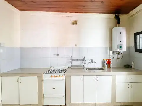 Depto Tipo Casa 3 ambientes con 1 baño