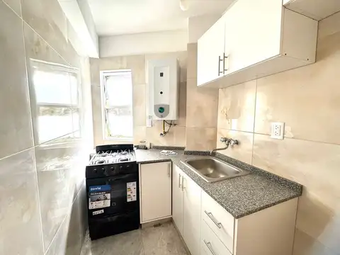 Ruy Diaz de Guzman 100