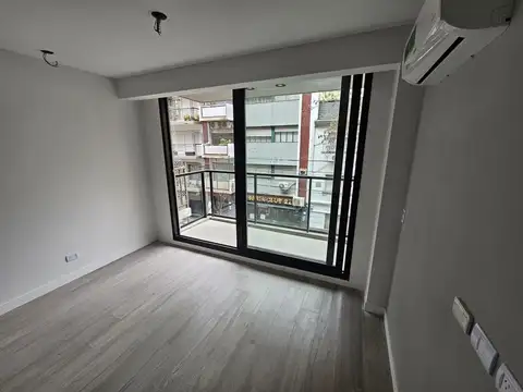 Avenida Olazábal 2100, Piso 2