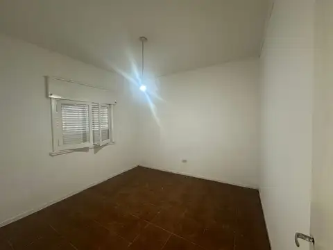 Depto Tipo Casa en Alquiler de 3 ambientes