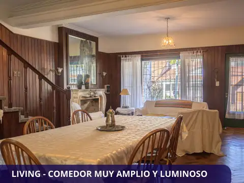 Casa 6 ambientes con 3 baños