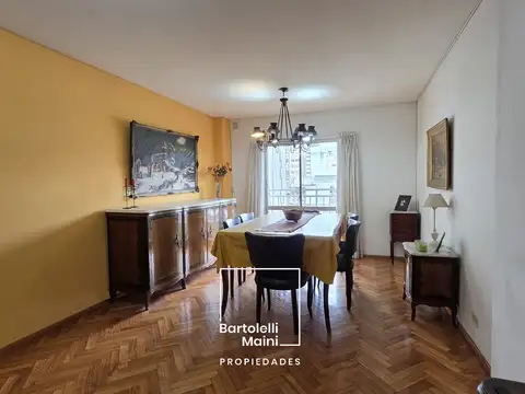 VENTA | Urquiza 1344 | Semipiso 3 Dormitorios + baulera