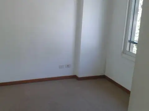 Departamento en Alquiler en San Isidro Centro, $ 900.000