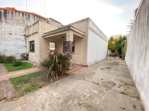 Casa en Venta en Bernal Oeste, USD 90.000
