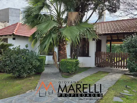 Casa en venta en Country Las Lajas