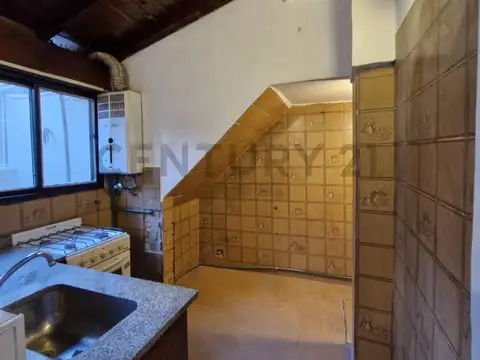AVELLANEDA 300, Piso 0