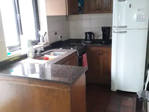 LOCAL COMERCIAL c/ DEPOSITO y VIVIENDA VENTA MARTINEZ