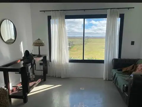 ESPECTACULAR CASA SOBRE CHACRA EN LAGUNA VITEL