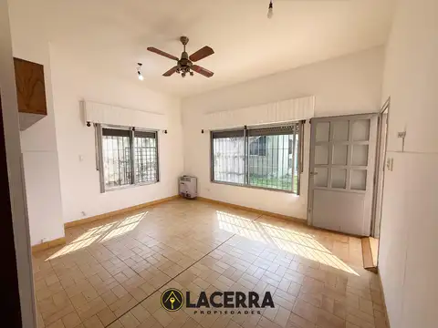 Casa en venta en Villa Adelina APTO CRÉDITO