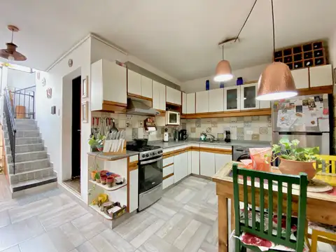 Depto Tipo Casa en Venta de 4 ambientes