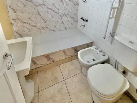 Departamento 3 ambientes con 2 baños