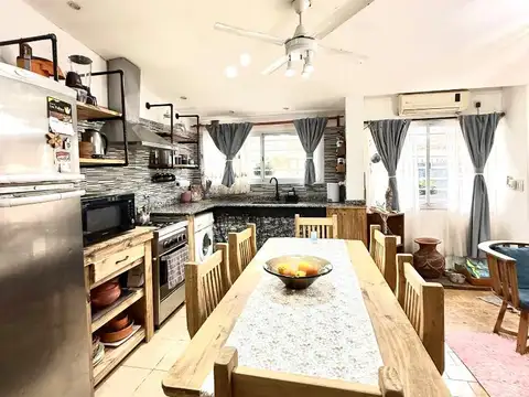Casa en Venta en Luis Guillon, USD 80.000