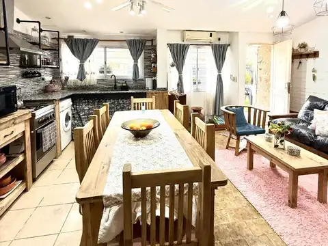 Casa 4 ambientes con 1 baño