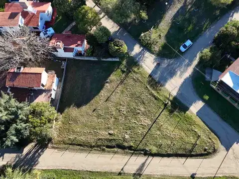 SE VENDE LOTE 545M2 B PLAYAS DE ORO CON ESCRITURA