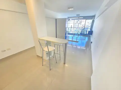 OFICINA EN TORRE 40m2 CUB MAS BALCÓN, AMENITIES, SEGURIDAD 24HS, BELGRANO. E-FURIO.