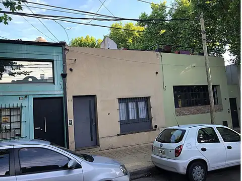 Alquiler 2 ambientes amplios con patio en San Isidro