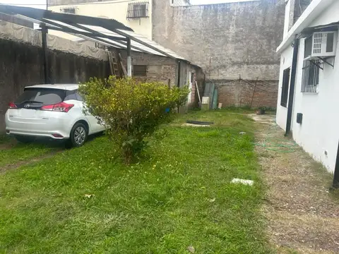 Depto Tipo Casa en Venta en Burzaco, USD 77.000