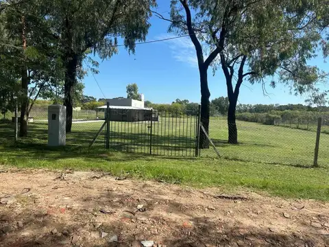 Venta quinta con pileta en chacras del lago
